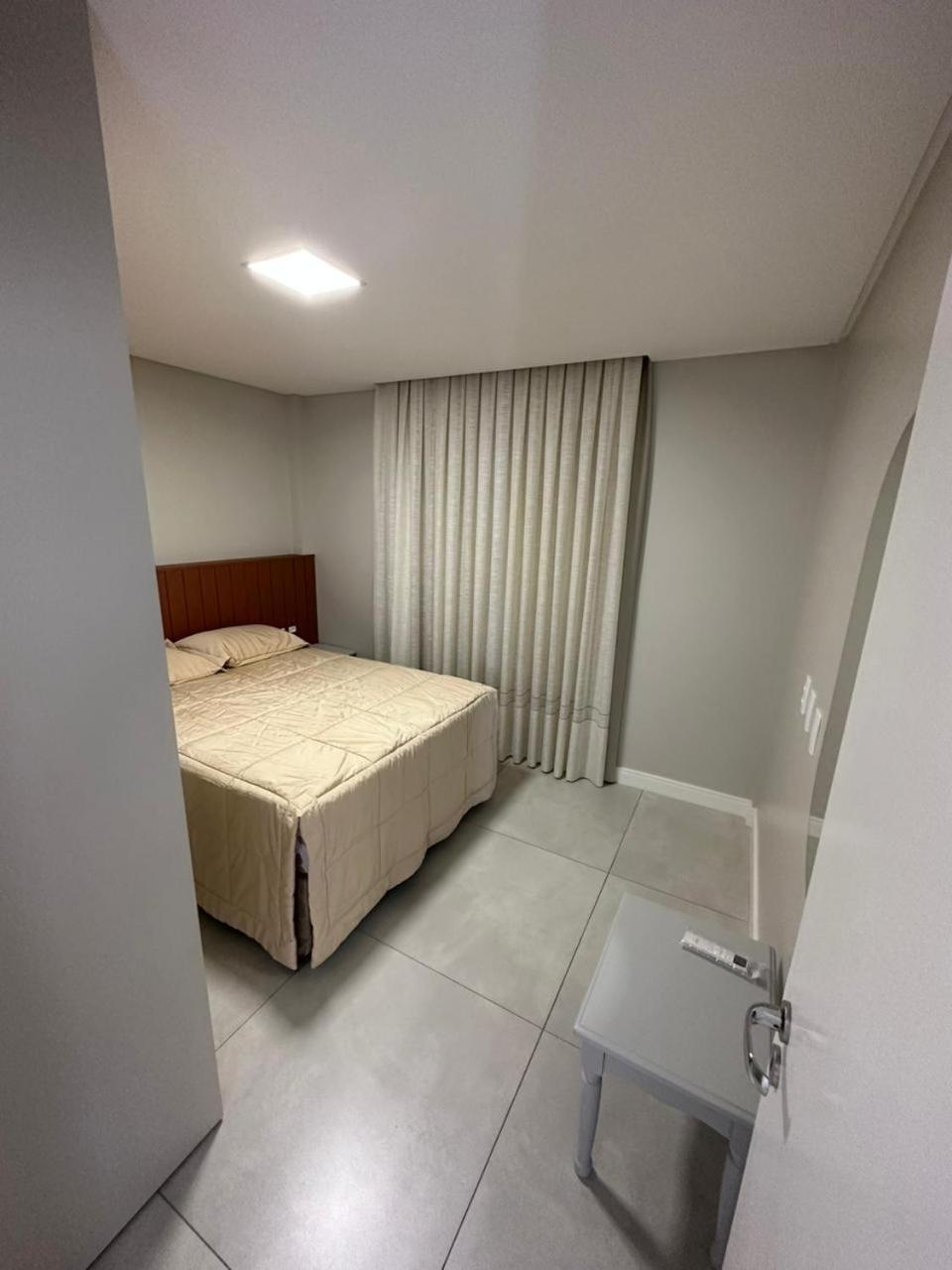 Apartamento Frente Mar Na Baia De Porto Belo Exteriör bild
